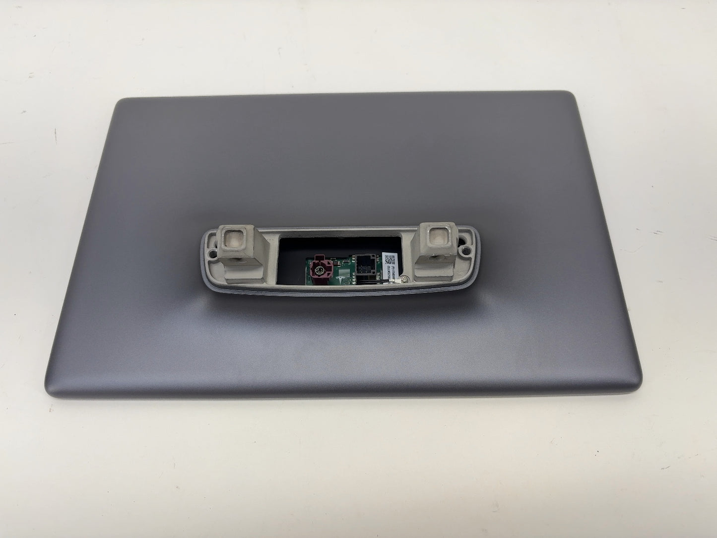 2024-2026 Tesla Model 3 Highland Center Display 1756566-00-D