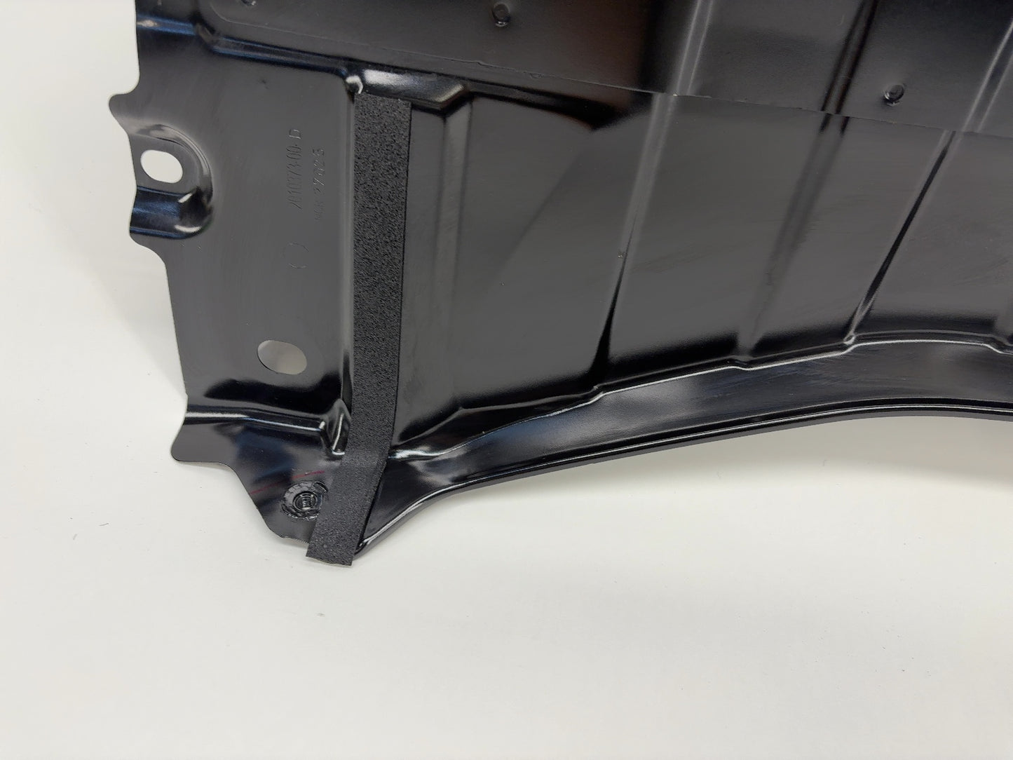 2026 Tesla Model Y Juniper Rear Panel 2010370-00-E