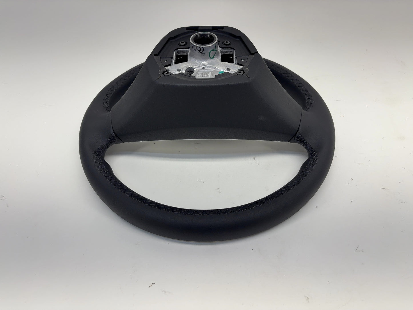 2025 Tesla Model 3 Highland Steering Wheel Pur Leather 1735339-00-G