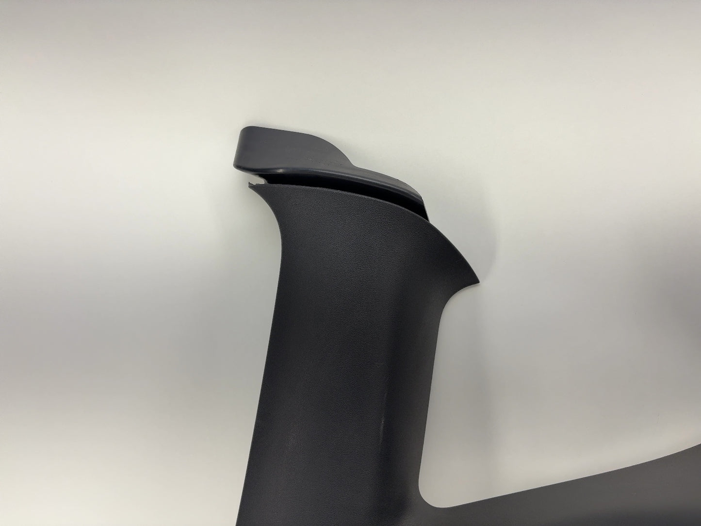 2023 Tesla Model Y Upper C Pillar Right 1661181-00-A