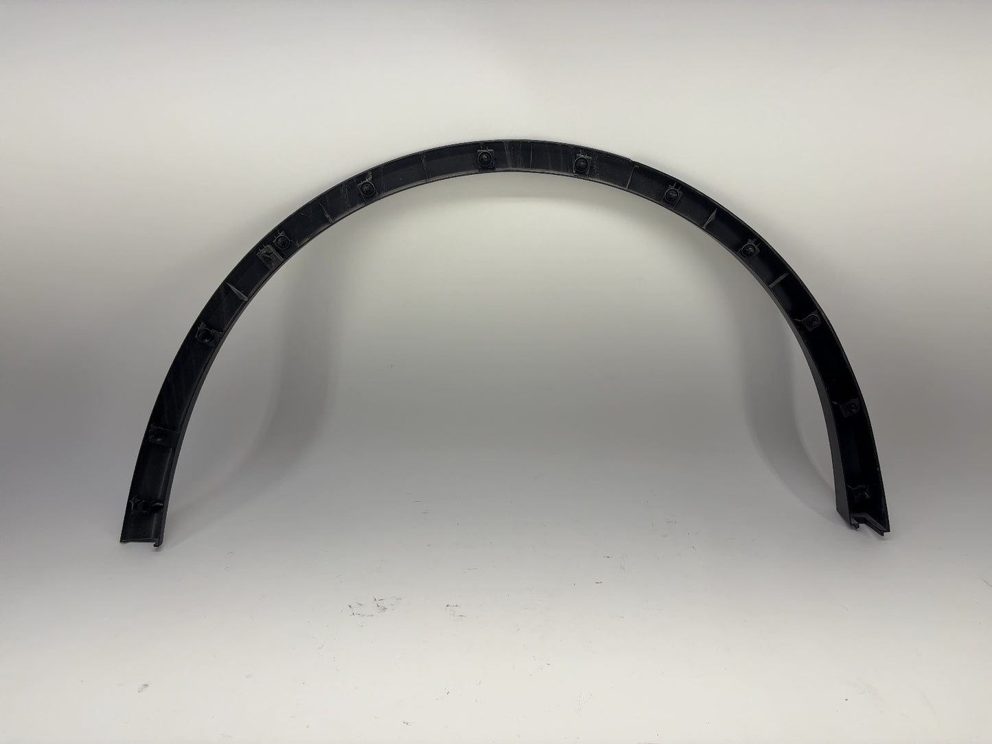 2026 Tesla Model Y Juniper Rear Fender Garnish Left 1937594-00-D