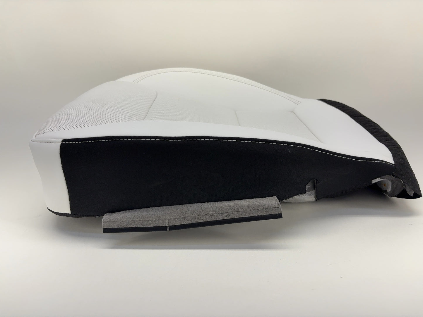 2025 Tesla Model 3 Highland Front Right Seat Lower Cushion White 1997745-02-C