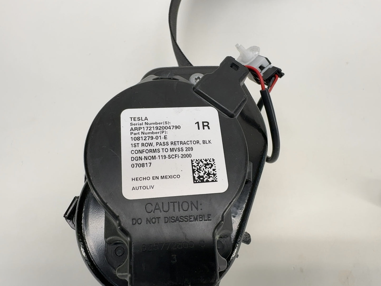 2018 Tesla Model 3 Front Right Seatbelt W Pretensioner 1081279-01-E