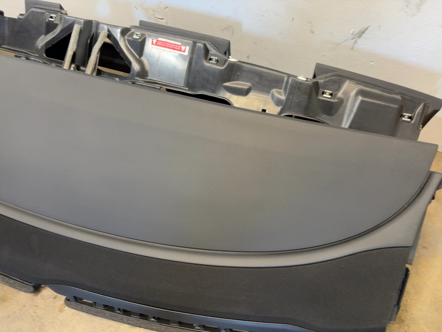 2018 Tesla Model 3 Dash Panel With Airbag 1083401-00-D