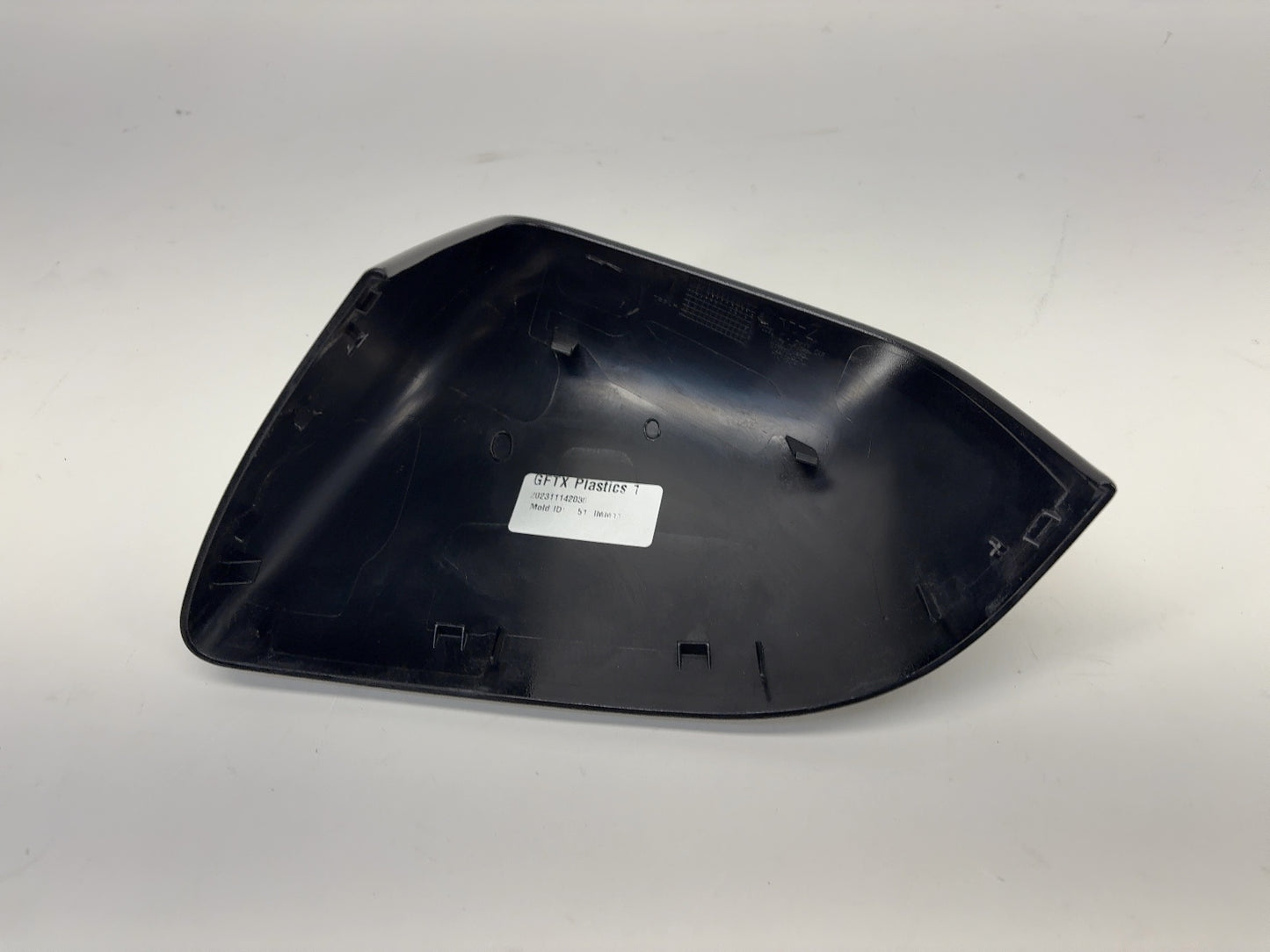 2023-2024 Tesla Model Y Exterior Mirror Skull Cap Right 1495594-00-A