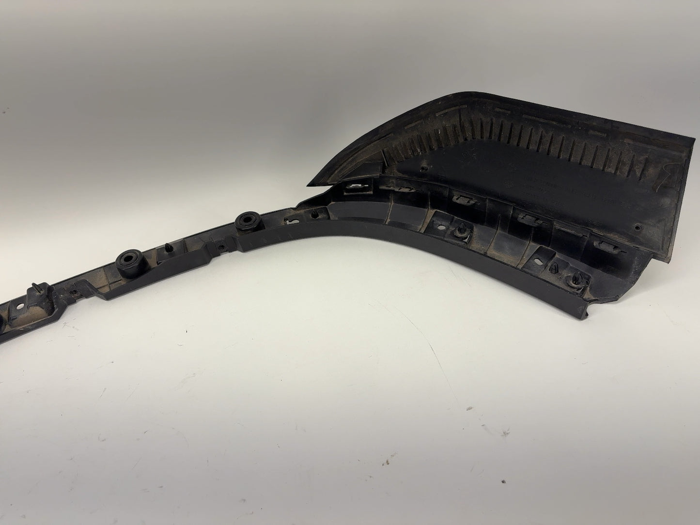 2023 Rivian R1T Rear Left Fender Bracket PT00003209-H