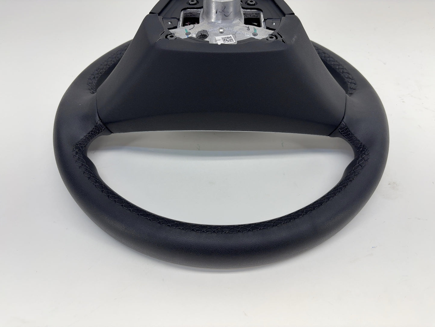 2025 Tesla Model 3 Highland Steering Wheel Pur Leather 1735339-00-G