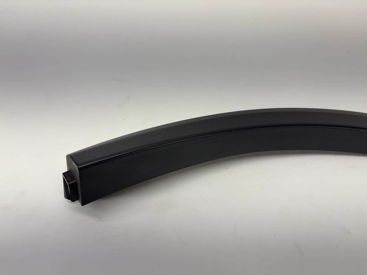2026 Tesla Model Y Juniper Rear Fender Garnish Left 1937594-00-D