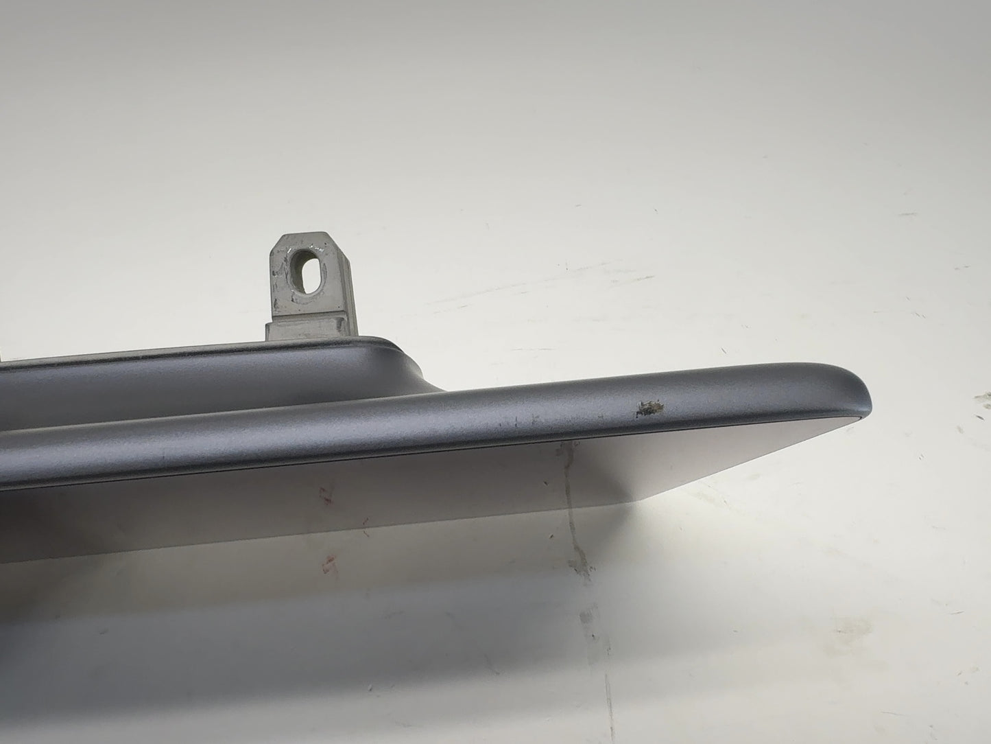2022-2023 Tesla Model Y Center Display 1089543-00-J