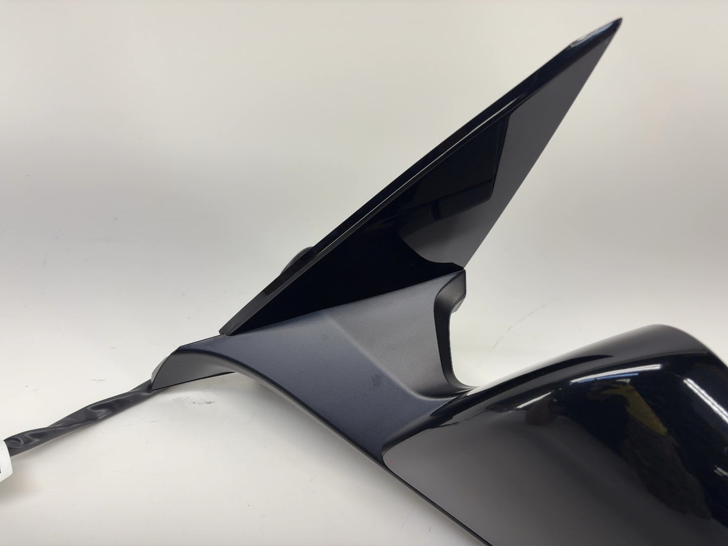 2022-2023 Tesla Model Y Front Left Door Mirror Assembly 1594111-00-C