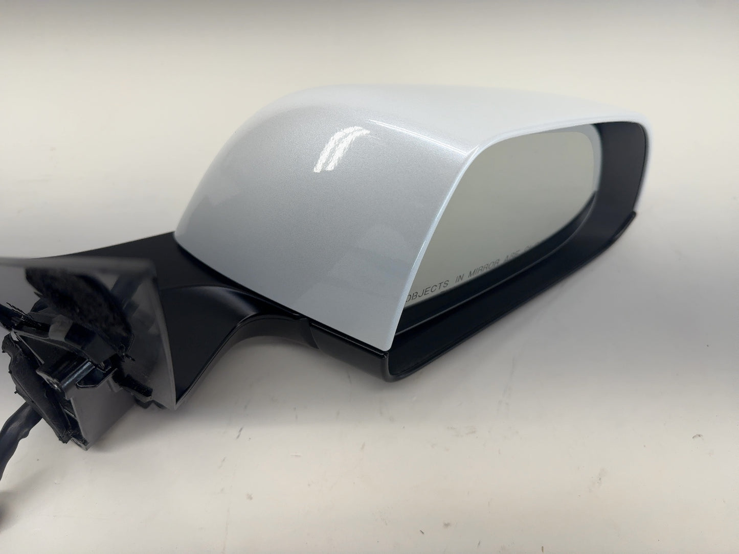 2025-2026 Tesla Model 3 Highland Front Right Door Mirror Assembly 1592032-00-J