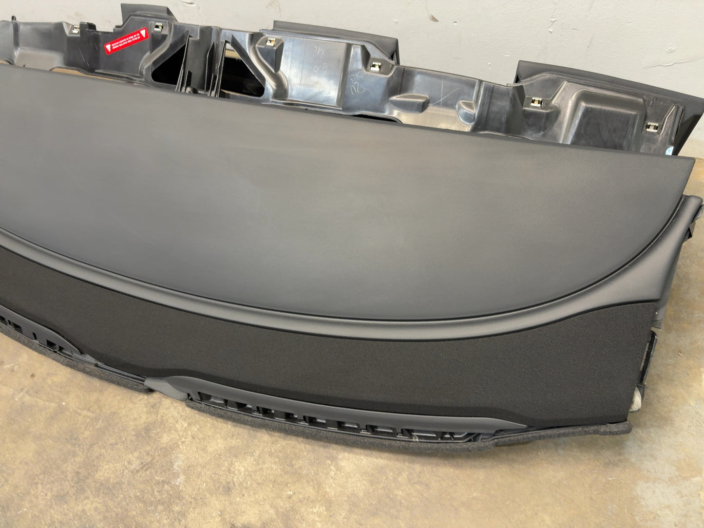 2021-2025 Tesla Model 3 Dash Panel With Airbag 1077823-00-G