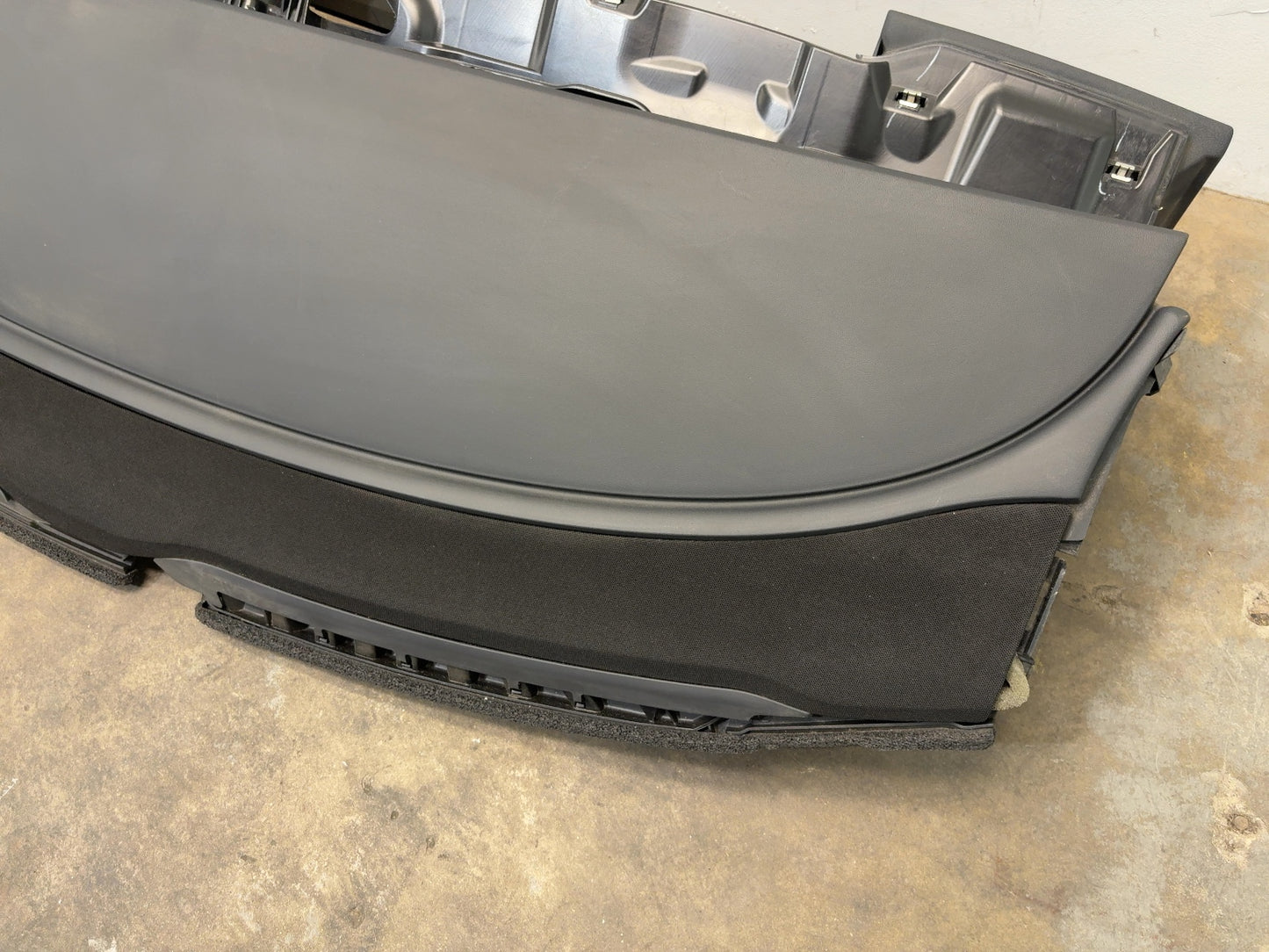 2021-2025 Tesla Model Y Dash Panel With Airbag 1077823-00-G