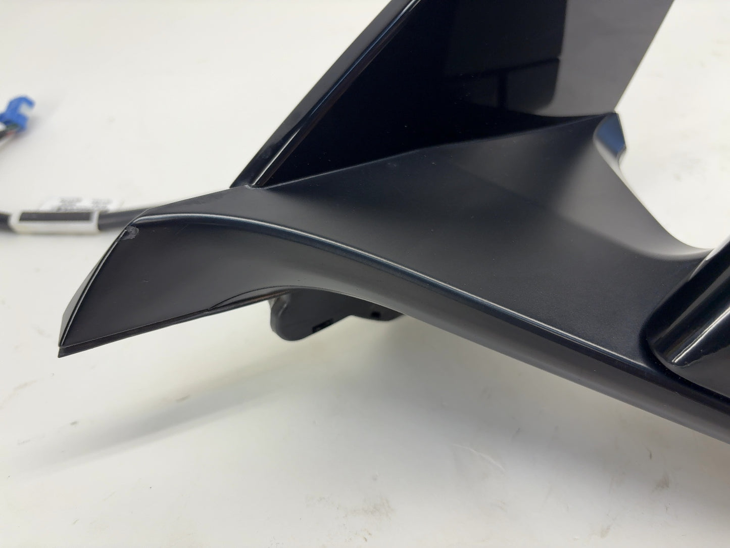2021-2023 Tesla Model Y Front Left Door Mirror Assembly 1594111-00-B