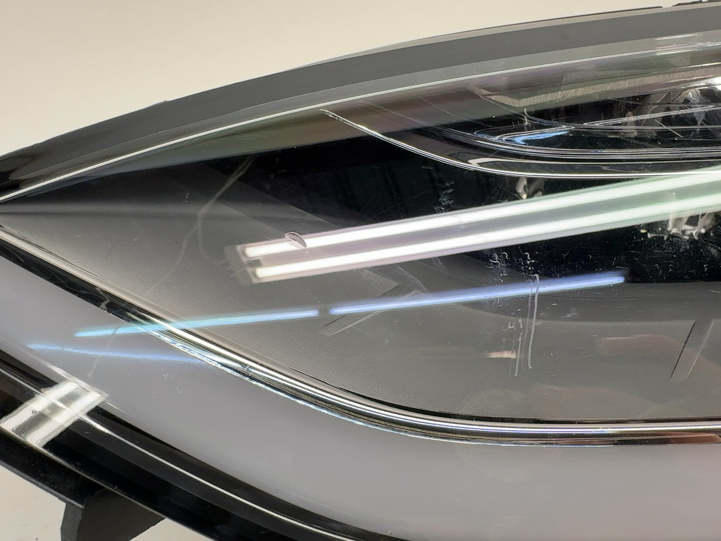2020 Tesla Model X Left Headlamp 1034314-00-F