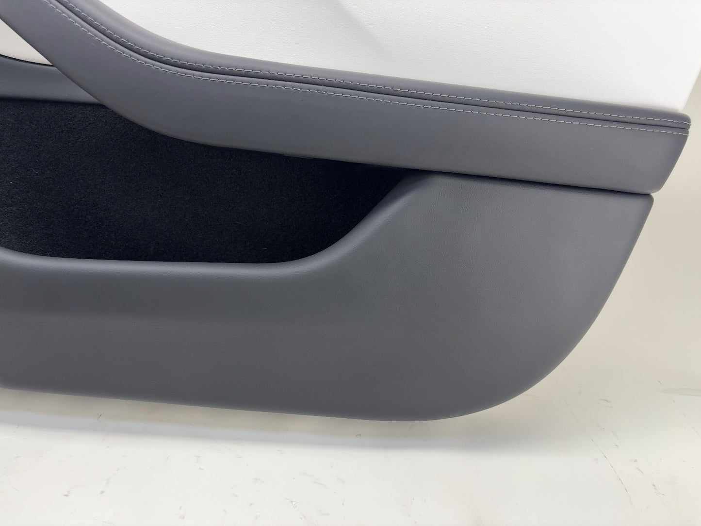 2025 Tesla Model 3 Highland Front Right Door Panel 1776743-20-E