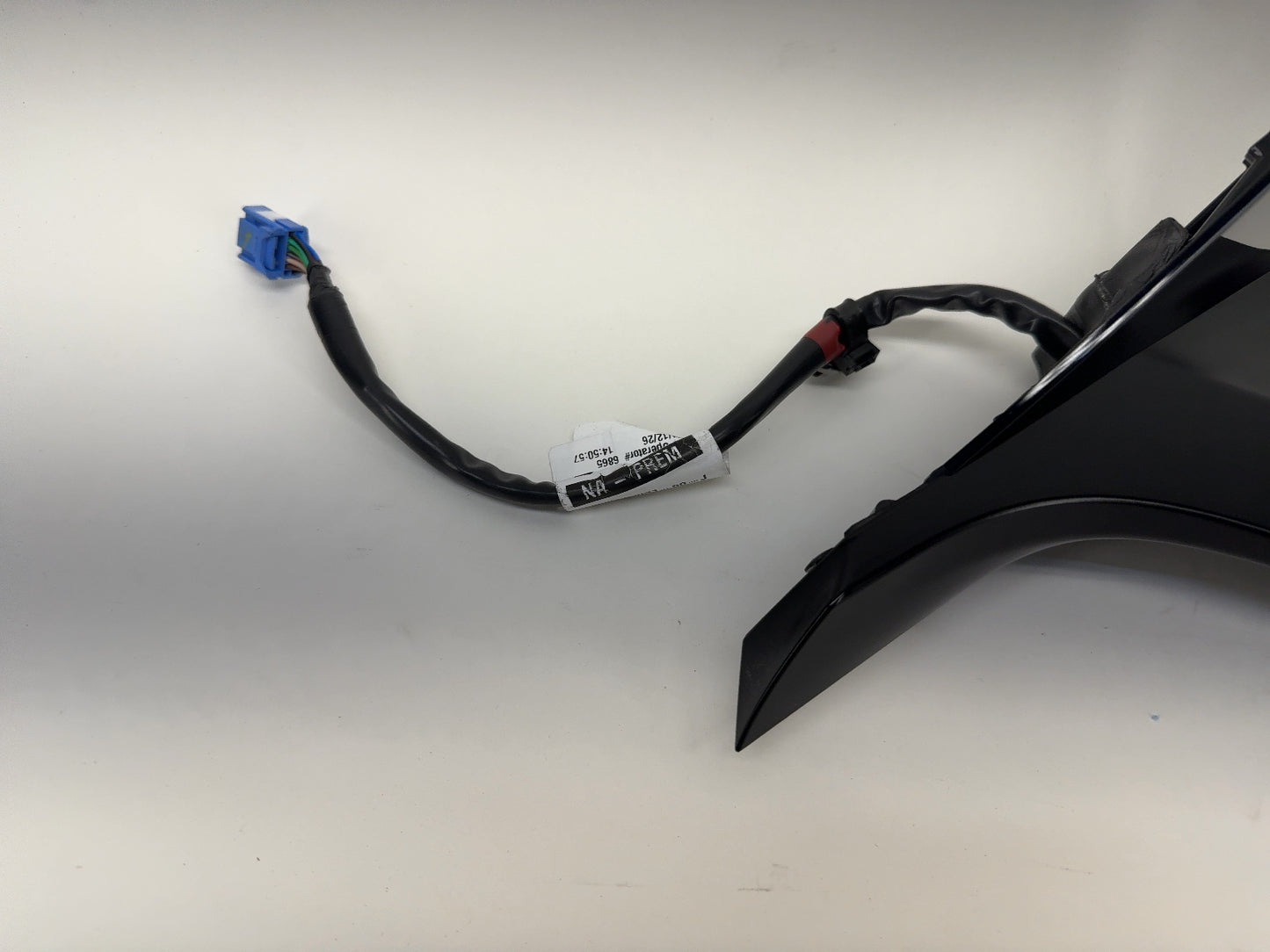2025-2026 Tesla Model 3 Highland Front Left Door Mirror Assembly 1592031-00-J