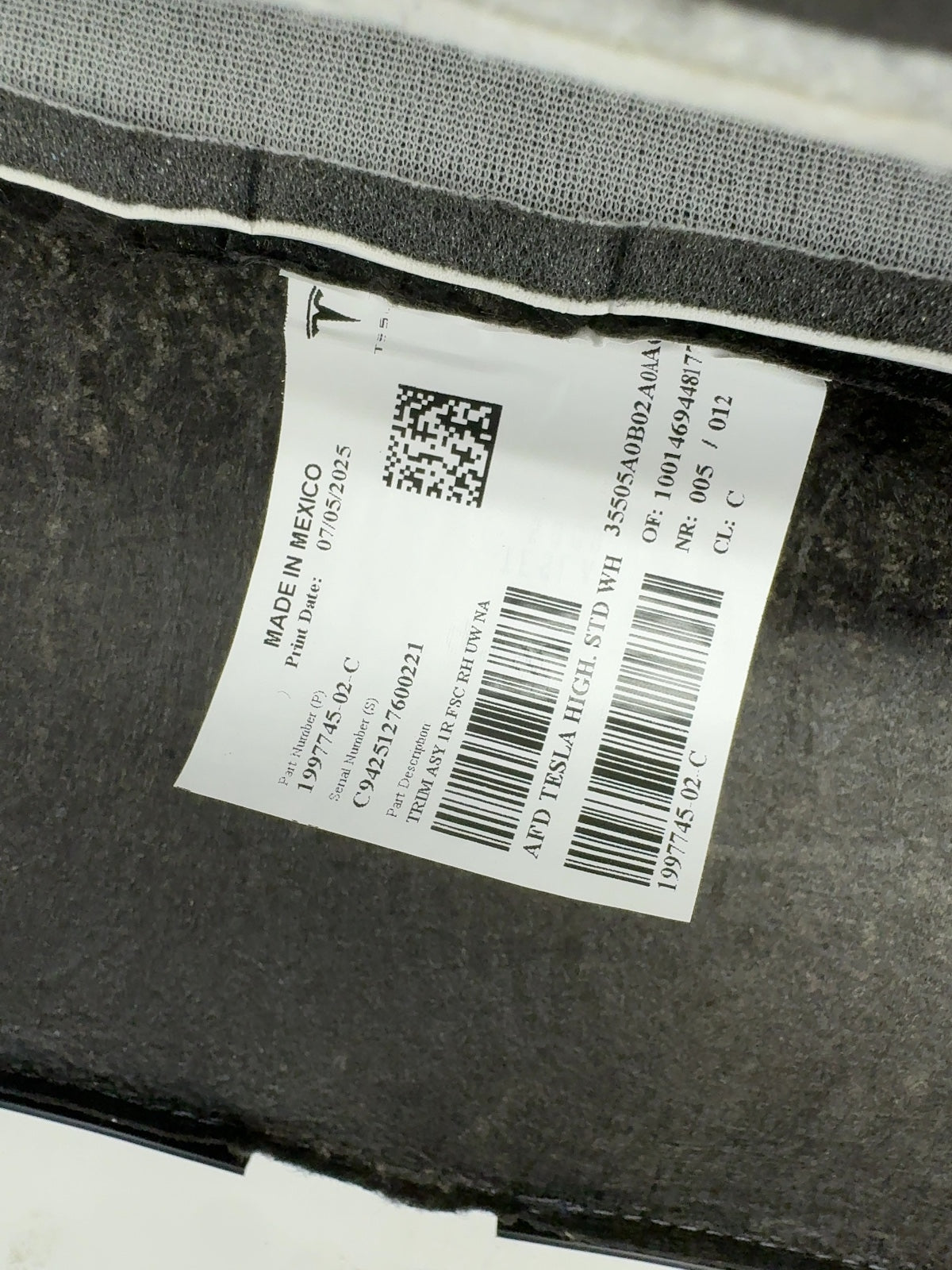 2025 Tesla Model 3 Highland Front Right Seat Lower Cushion White 1997745-02-C
