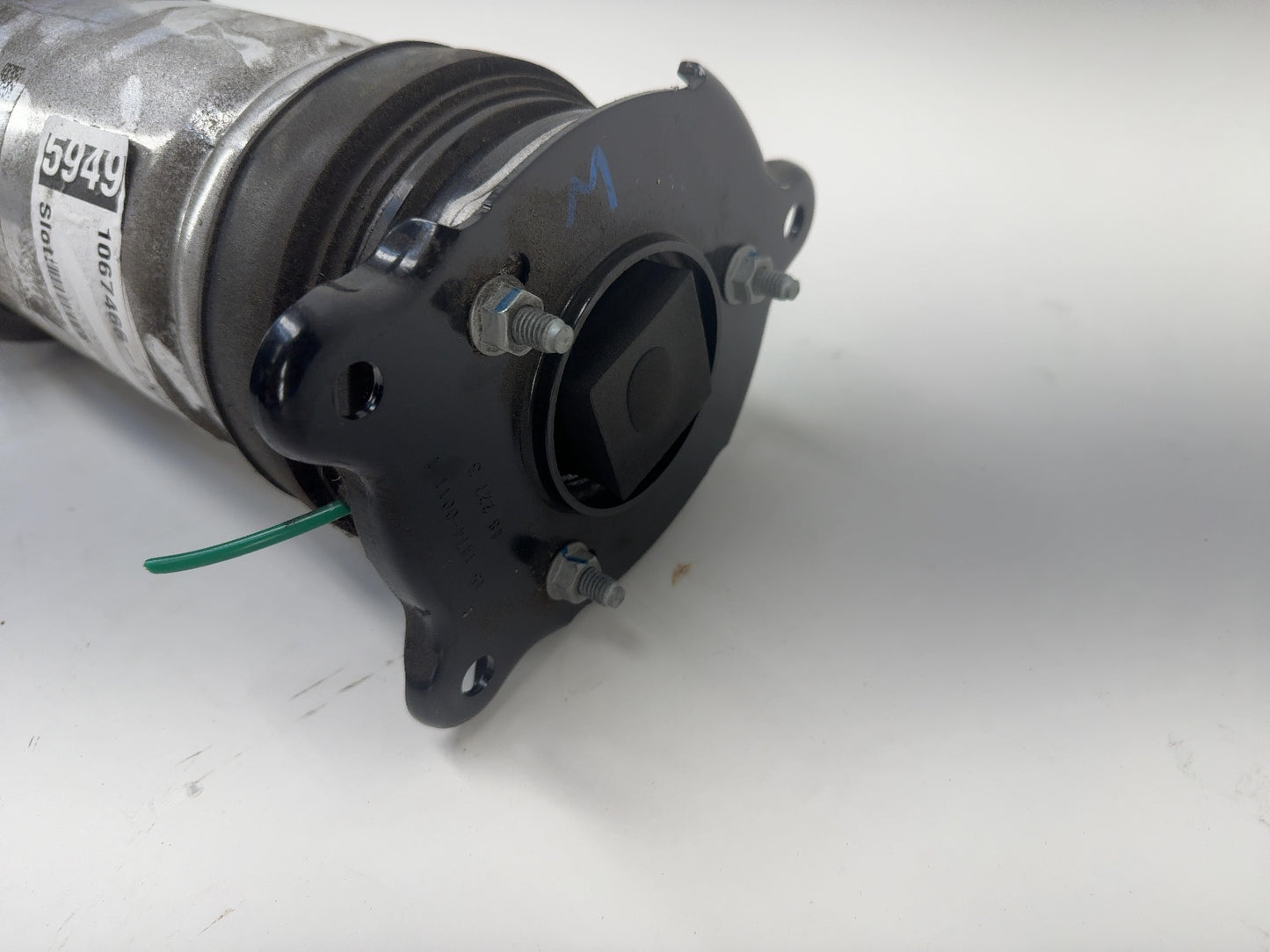 2018 Tesla Model S Rear Air Spring Module Right Dual Motor 1067466-25-C