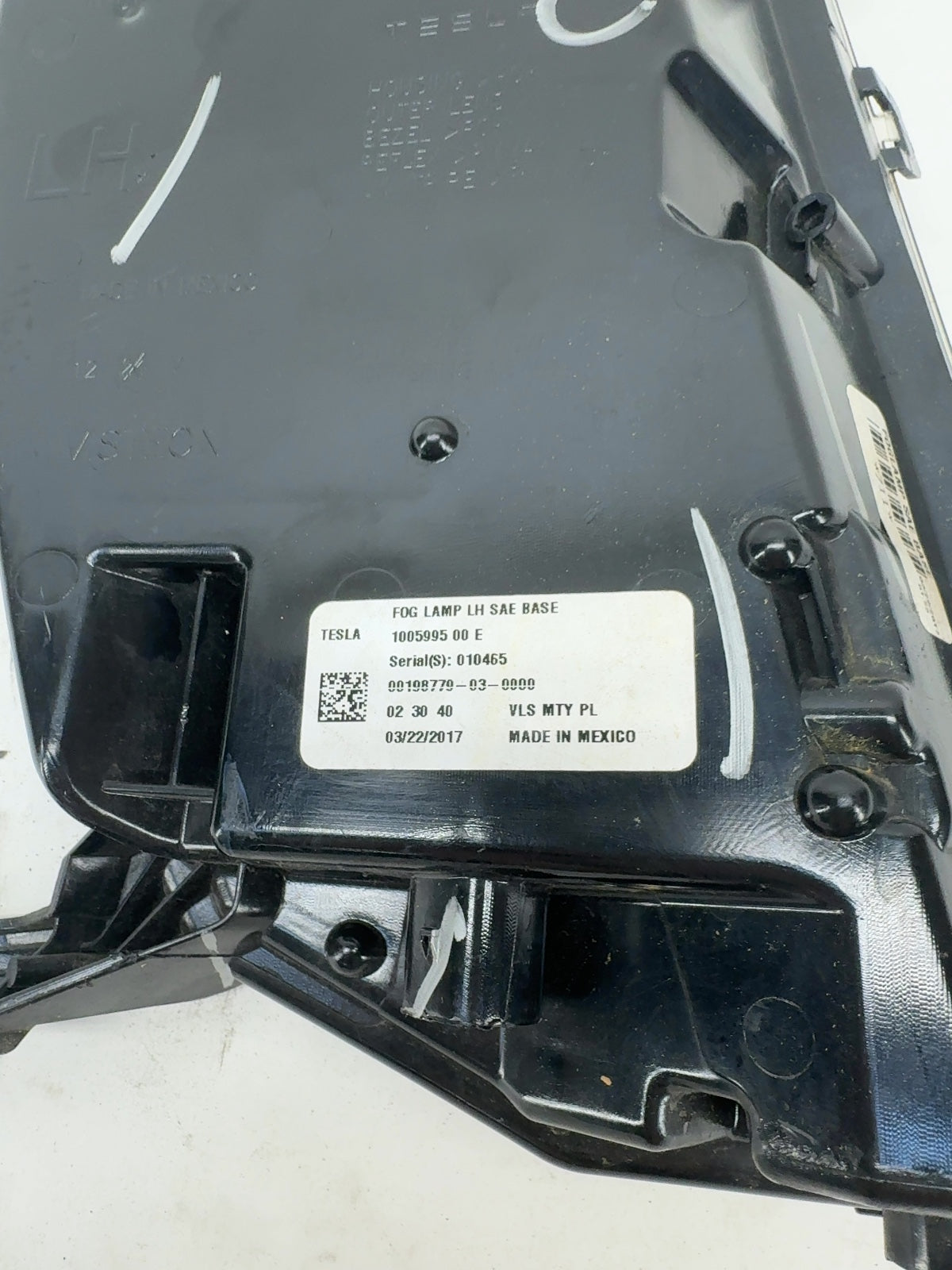 2015 Tesla Model S Left Fog Lamp 6005913-00-F