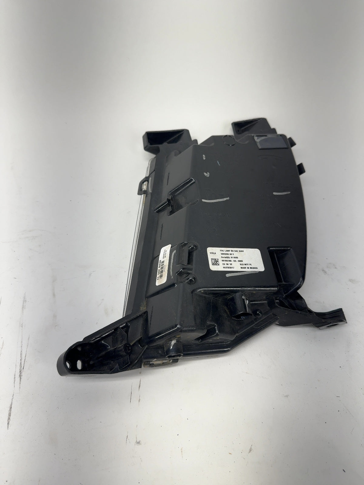 2015 Tesla Model S Right Fog Lamp 6005914-00-F