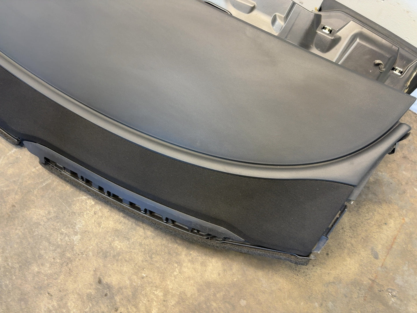 2020-2025 Tesla Model 3 Dash Panel With Airbag 1077823-00-G