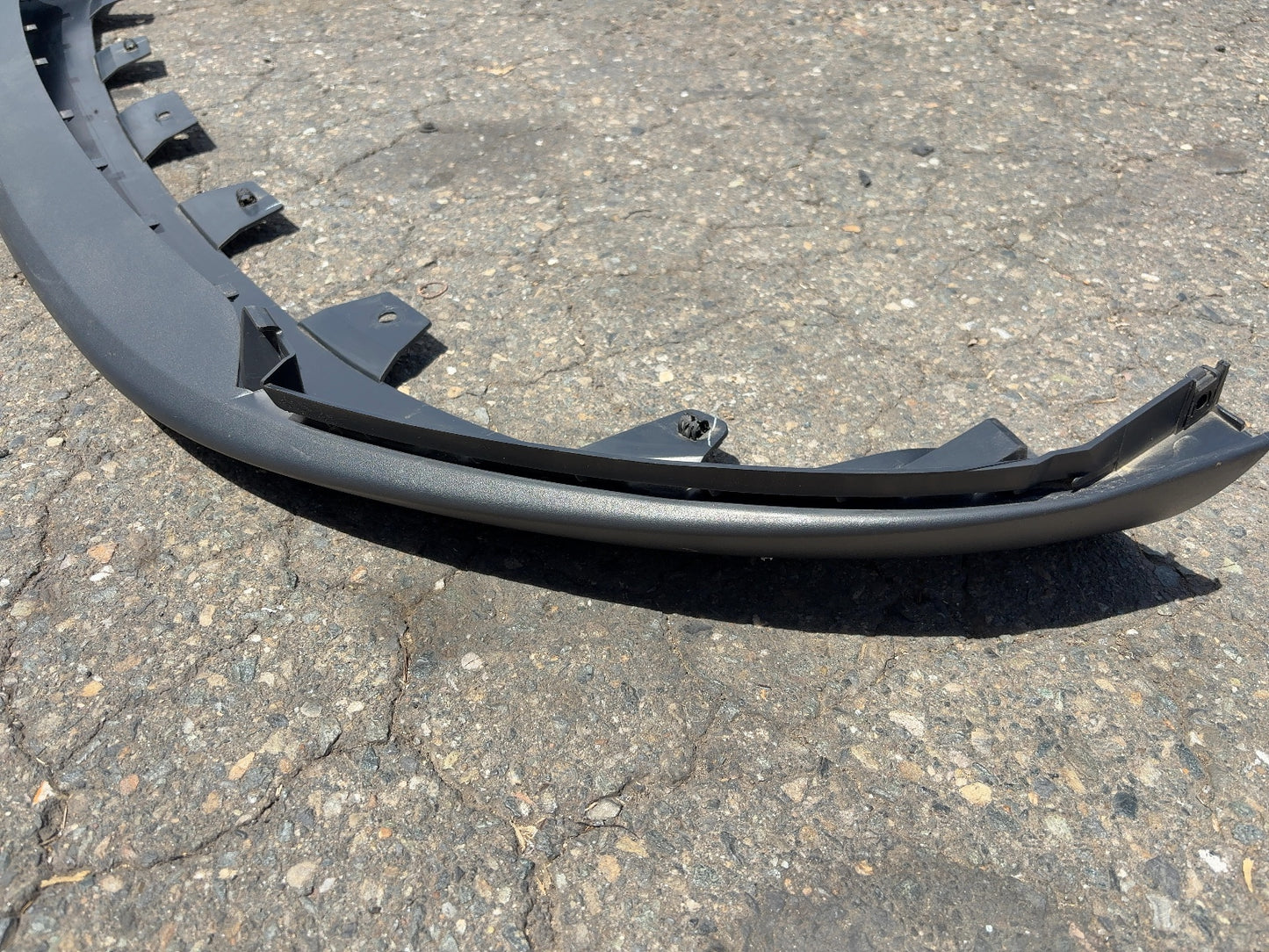 2025-2026 Tesla Model Y Juniper Front Fascia Lower 1932384-00-B