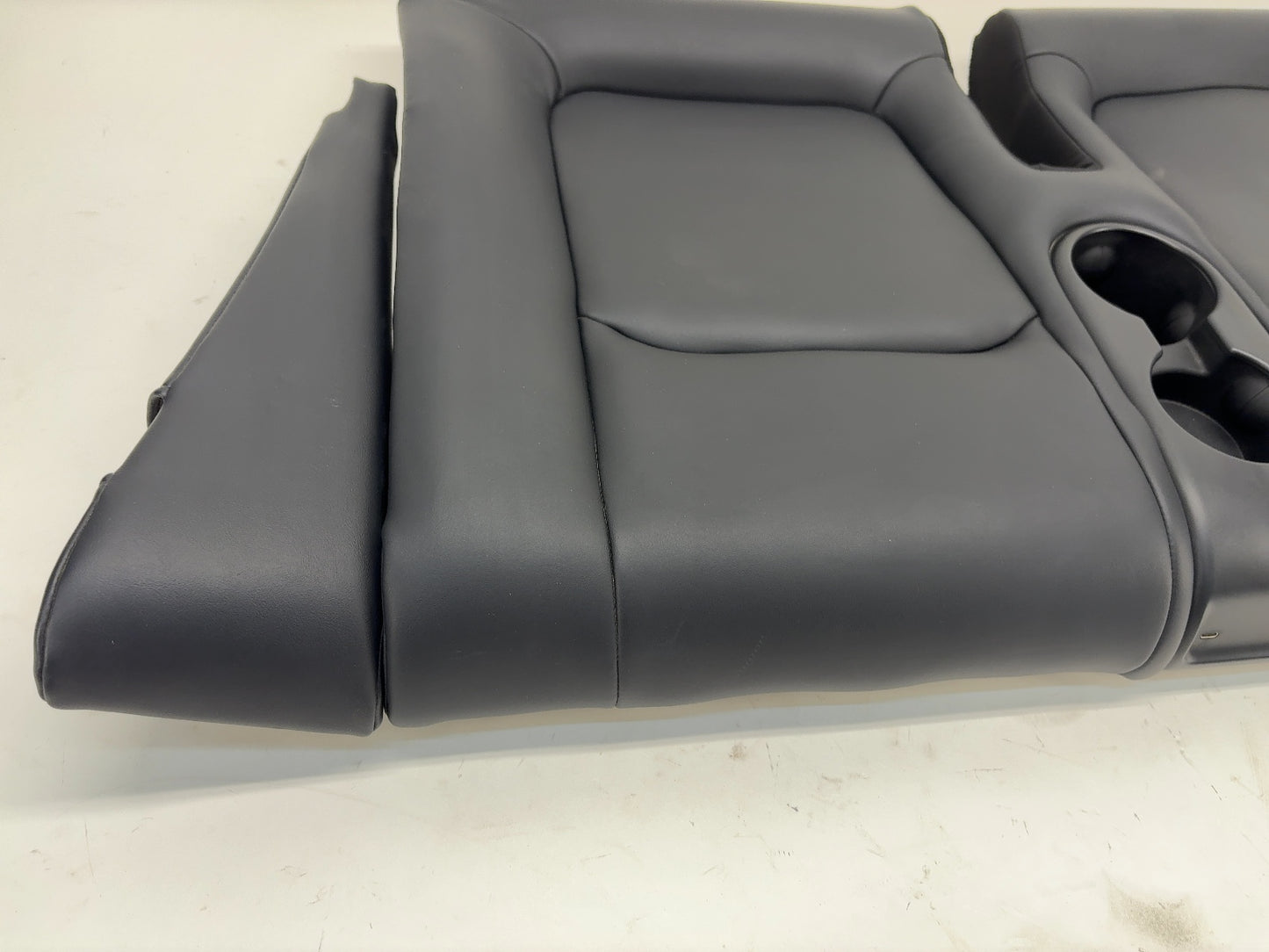 2021 Tesla Model Y 3rd Row Lower Seat Cushion 7 Seater 1494242-00-B
