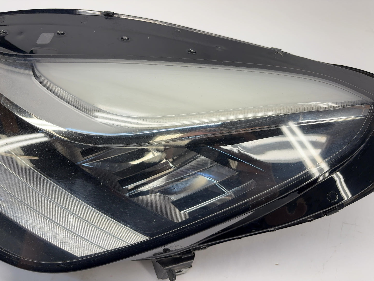 2018 Tesla Model 3 Left Headlamp 1077371-00-K
