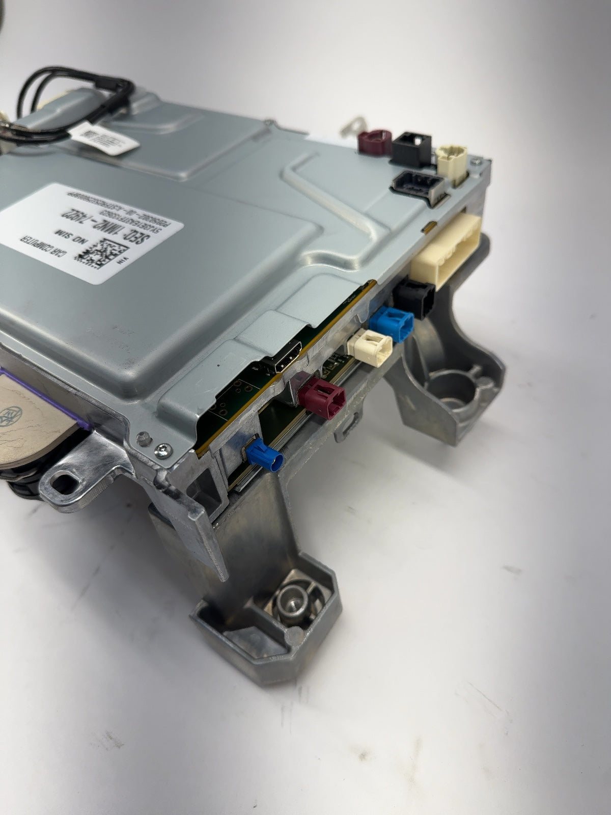 2025-2026 Tesla Model 3 Highland Car Computer With Left Vc Controller 2050302-00-A