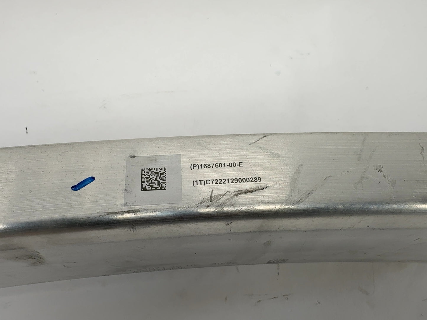 2022 Tesla Model Y Front Bumper Reinforcement Bar 1687601-00-E