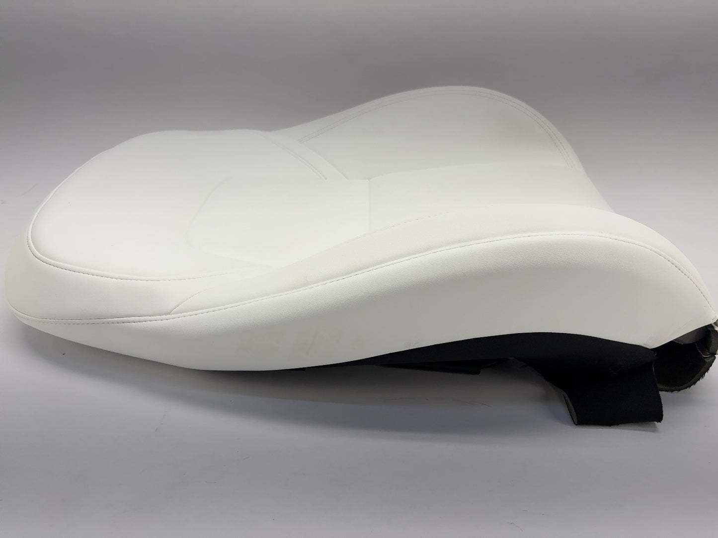 2023 Tesla Model Y Front Left Seat Upper Cushion 1763883-02-C
