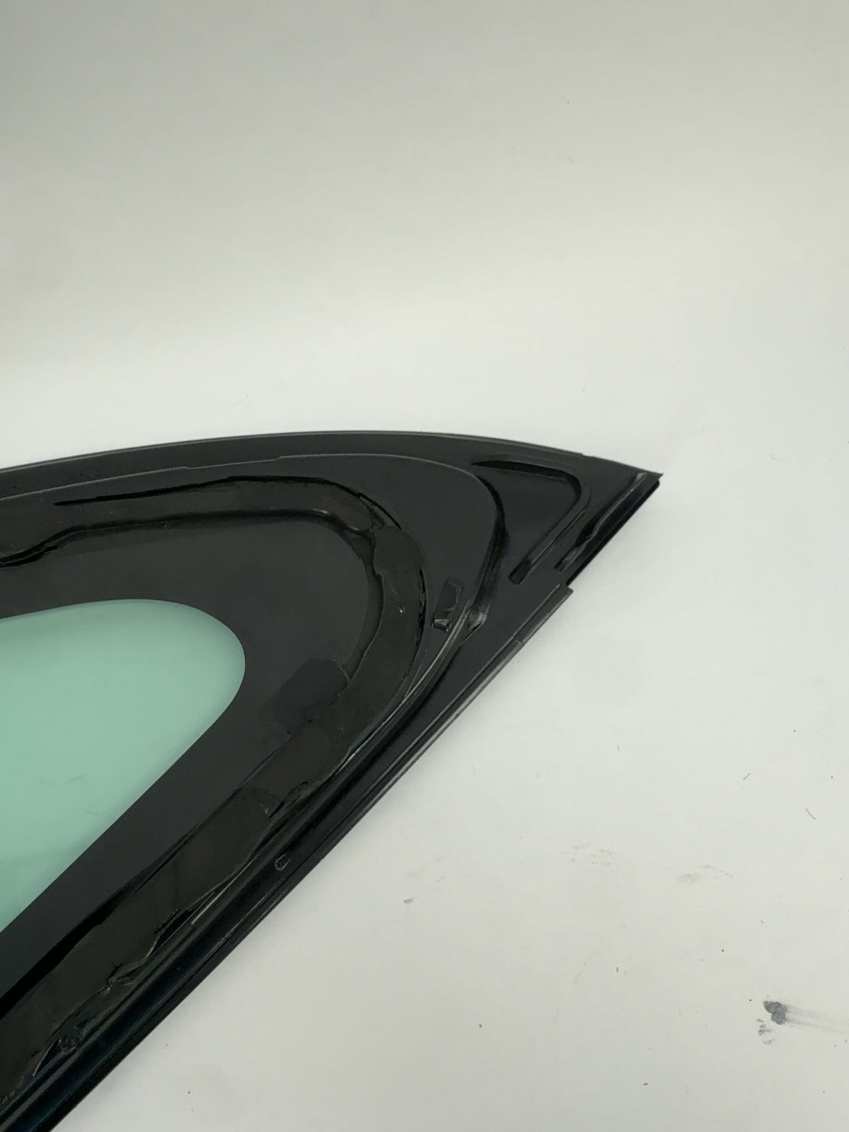 2021-2023 Tesla Model 3 Left Quarter Glass 1514978-01-C