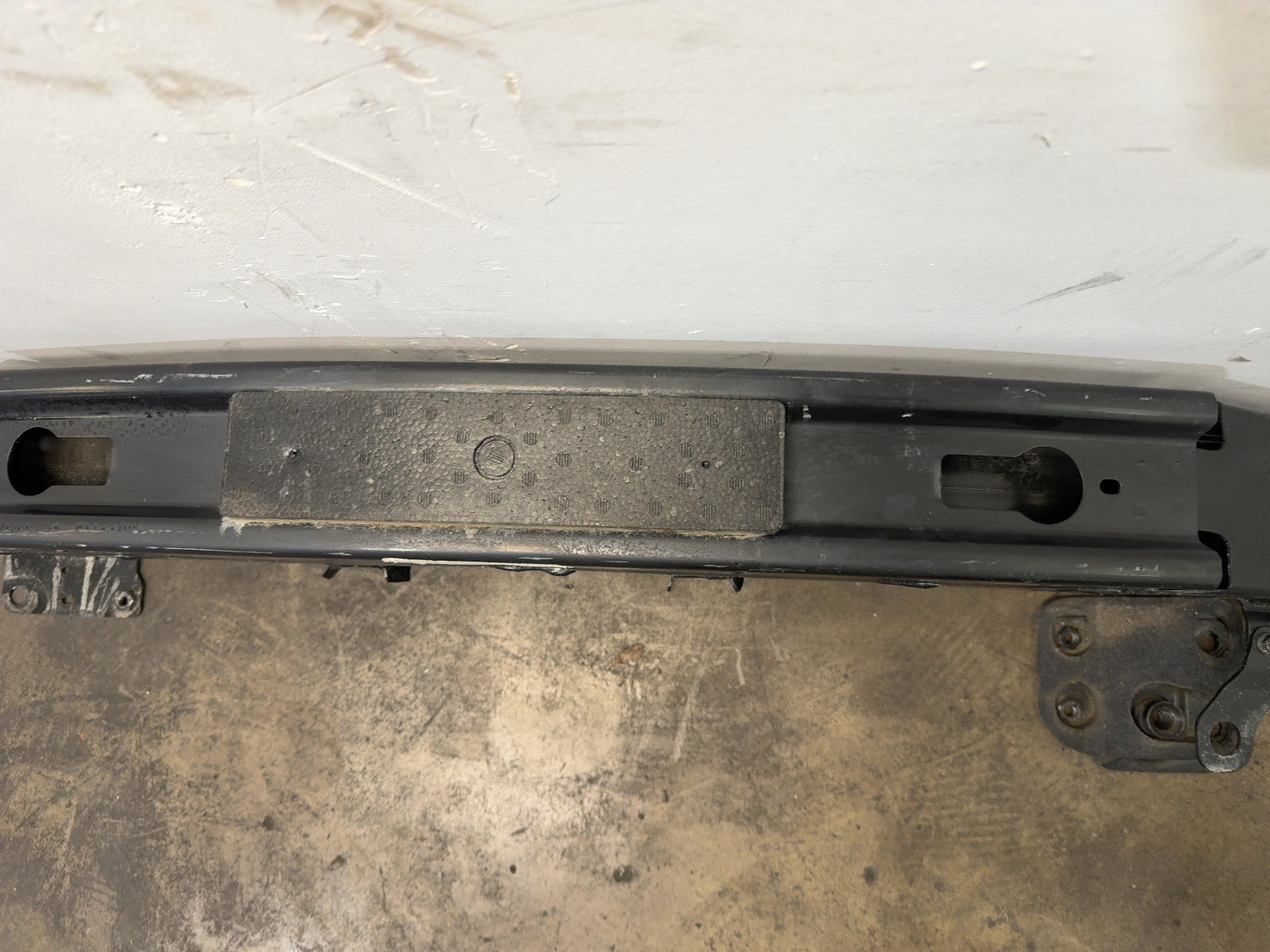 2019 Tesla Model S Front Reinforcement Bar 1060976-00-H