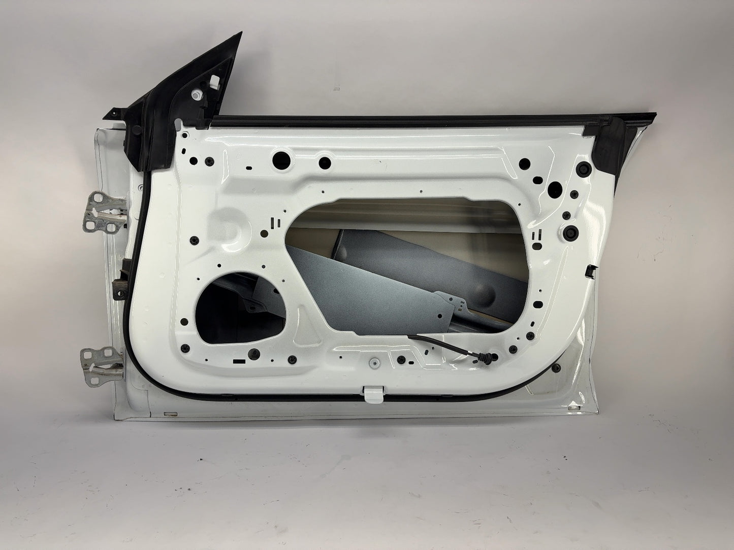 2024-2026 Tesla Model 3 Highland Front Right Door Shell 1751846-E0-A