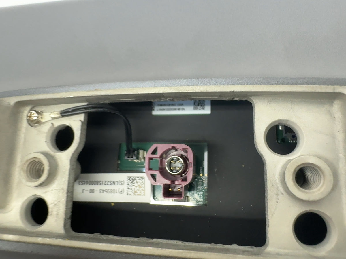 2022-2023 Tesla Model 3 Center Display 1089543-00-J