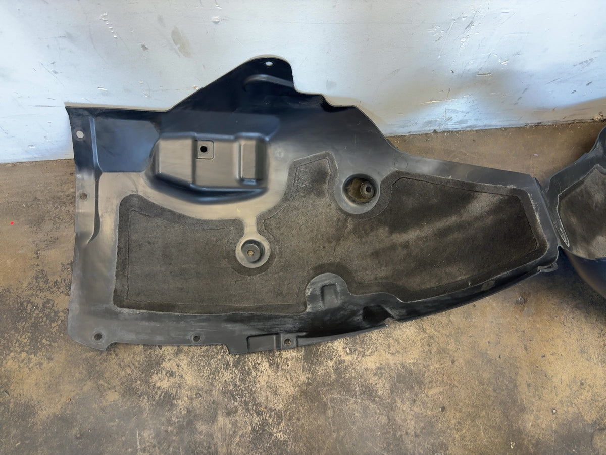 2021 Tesla Model 3 Wheel Liner Front Right 1081582-00-D