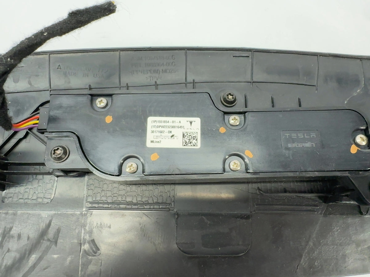 2021-2024 Tesla Model 3 Front Left Seat Side Trim With Buttons 1551854-01-A