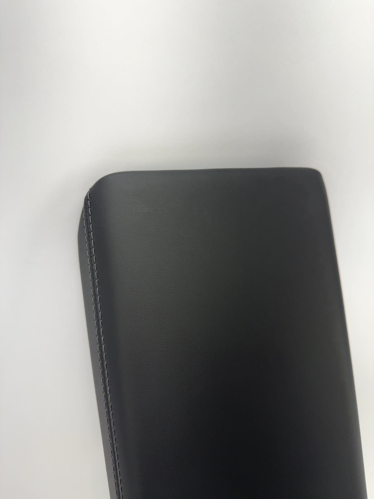 2025-2026 Tesla Model 3 Highland Center Console Armrest 1714422-24-G