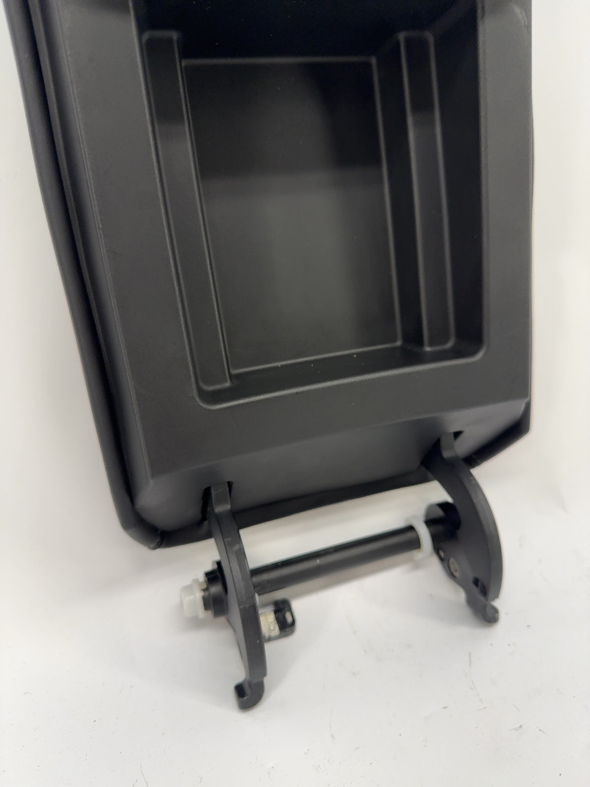 2021 Tesla Model Y Console Armrest 1087940-00-D