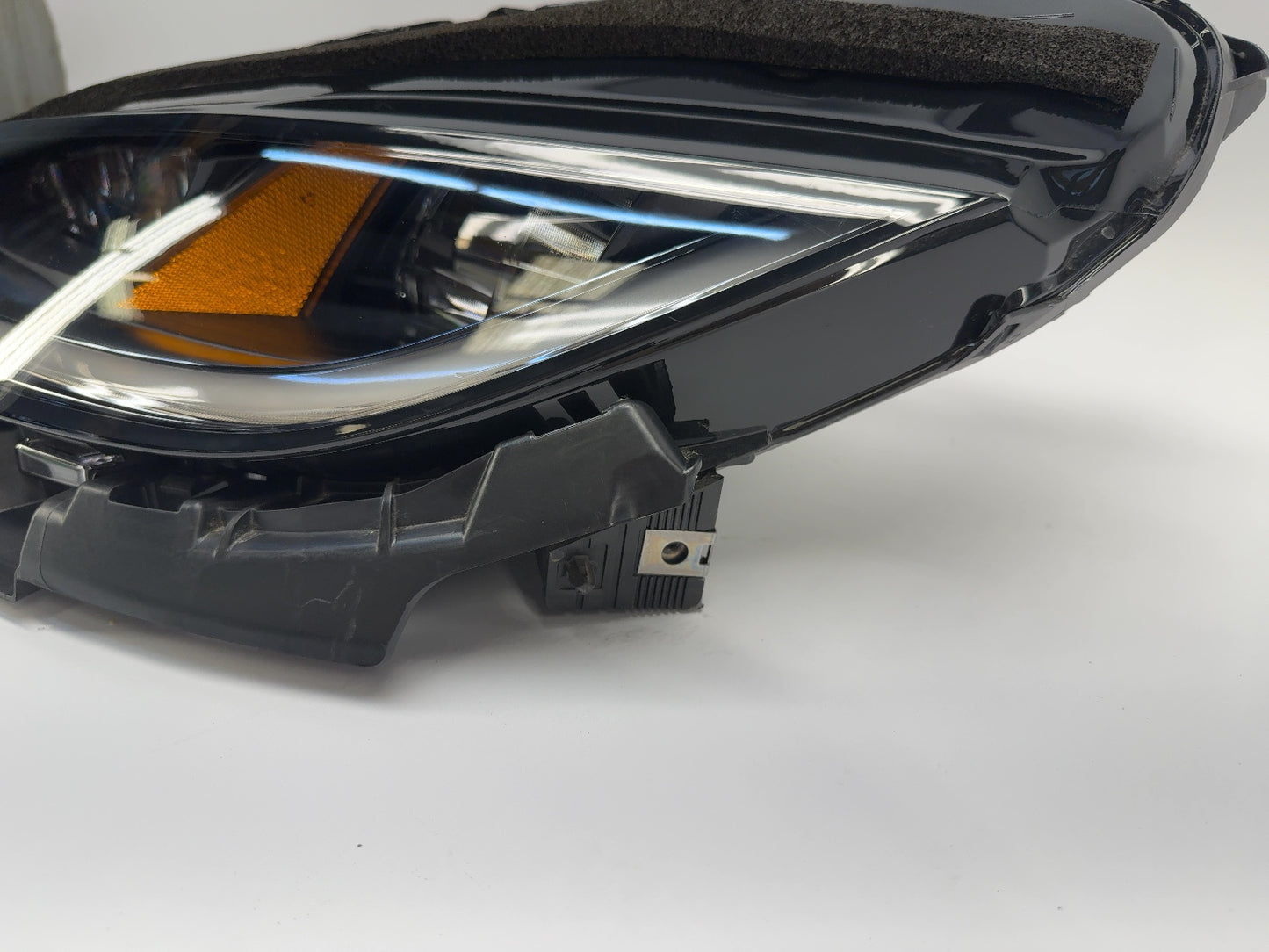 2026 Tesla Model 3 Highland Front Headlamp Left 1694086-00-J