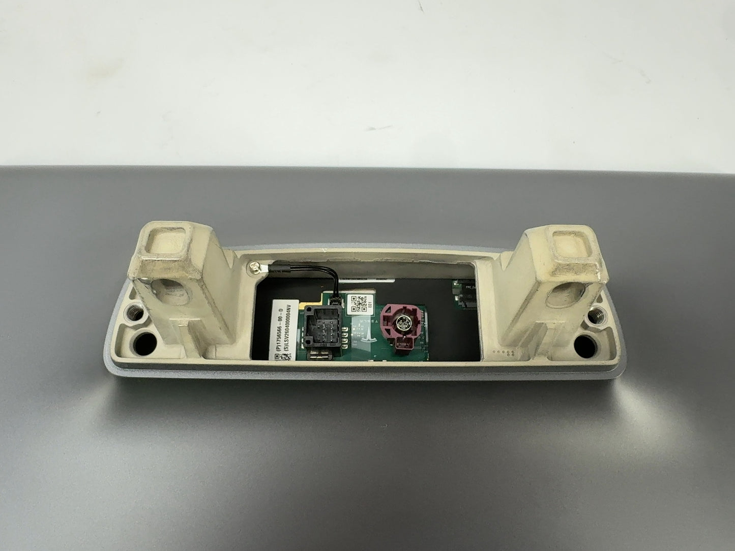 2024-2026 Tesla Model 3 Highland Center Display 1756566-00-D