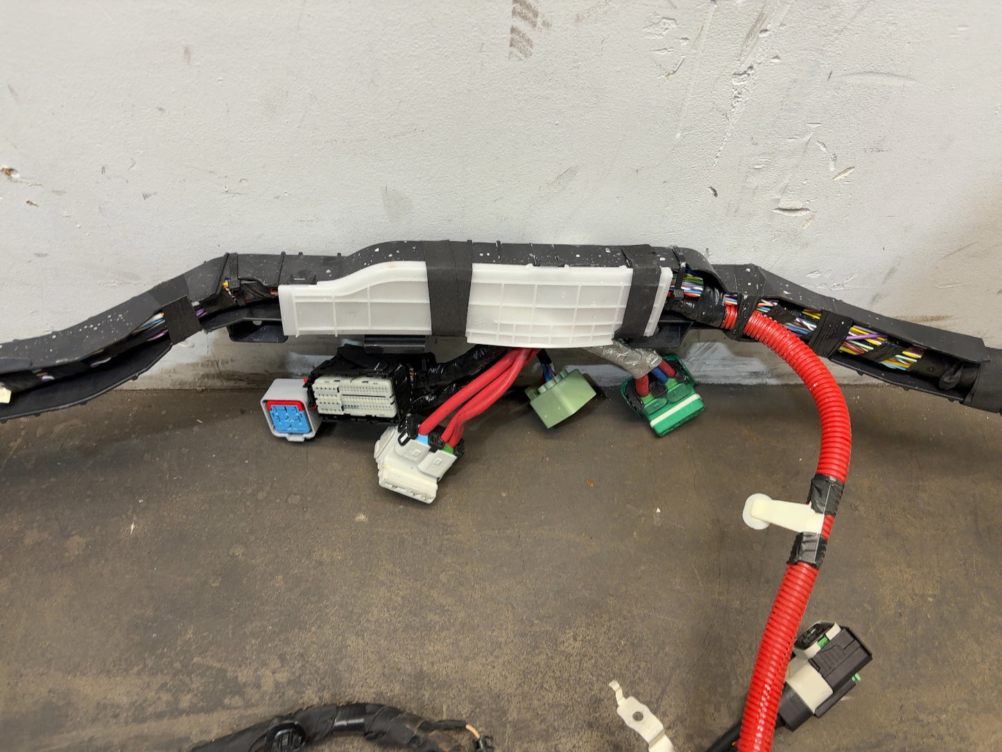 2026 Tesla Model Y Juniper Front Body Harness 2933901-11-C