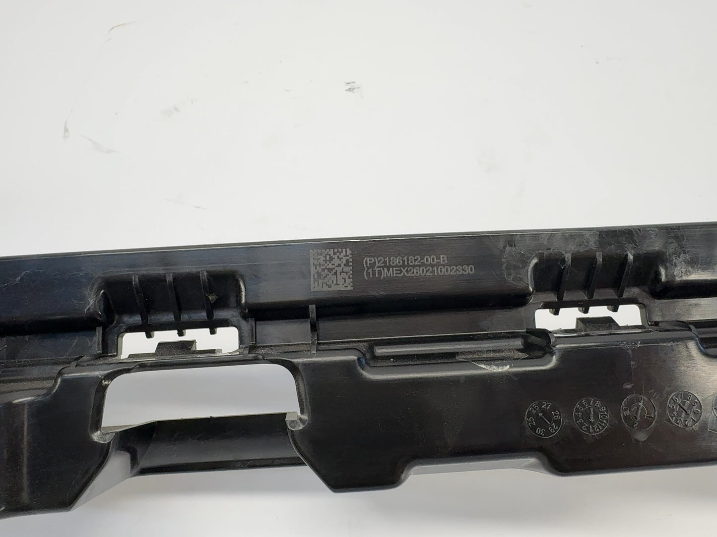 2026 Tesla Model Y Juniper Rear Bumper Center Bracket 2186182-00-B
