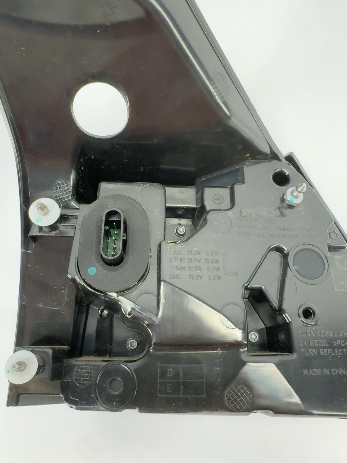 2021-2025 Tesla Model 3 Left Tail Lamp Quarter Mounted Global 1502086-00-D