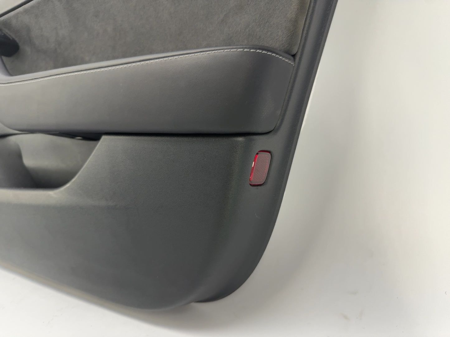 2023 Tesla Model 3 Front Right Door Panel 1761296-01-C