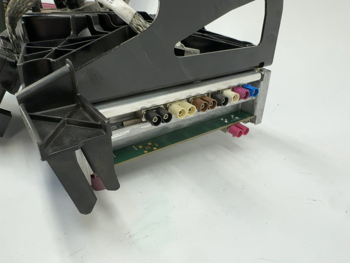 2022-2023 Tesla Model 3 Car Computer With Security Module 1681271-00-G