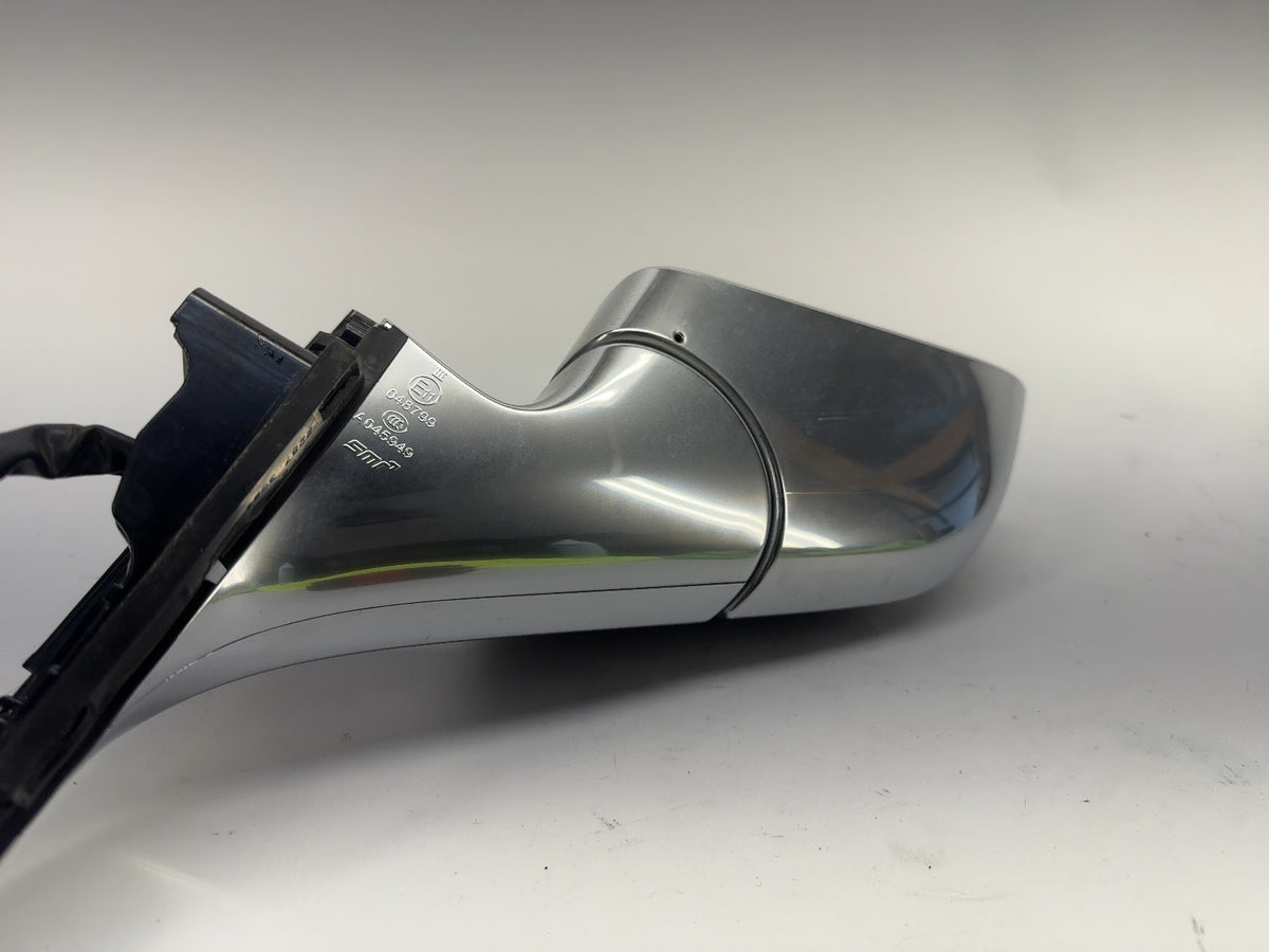 2018 Tesla Model 3 Front Right Door Mirror Assembly 1110778-00-J