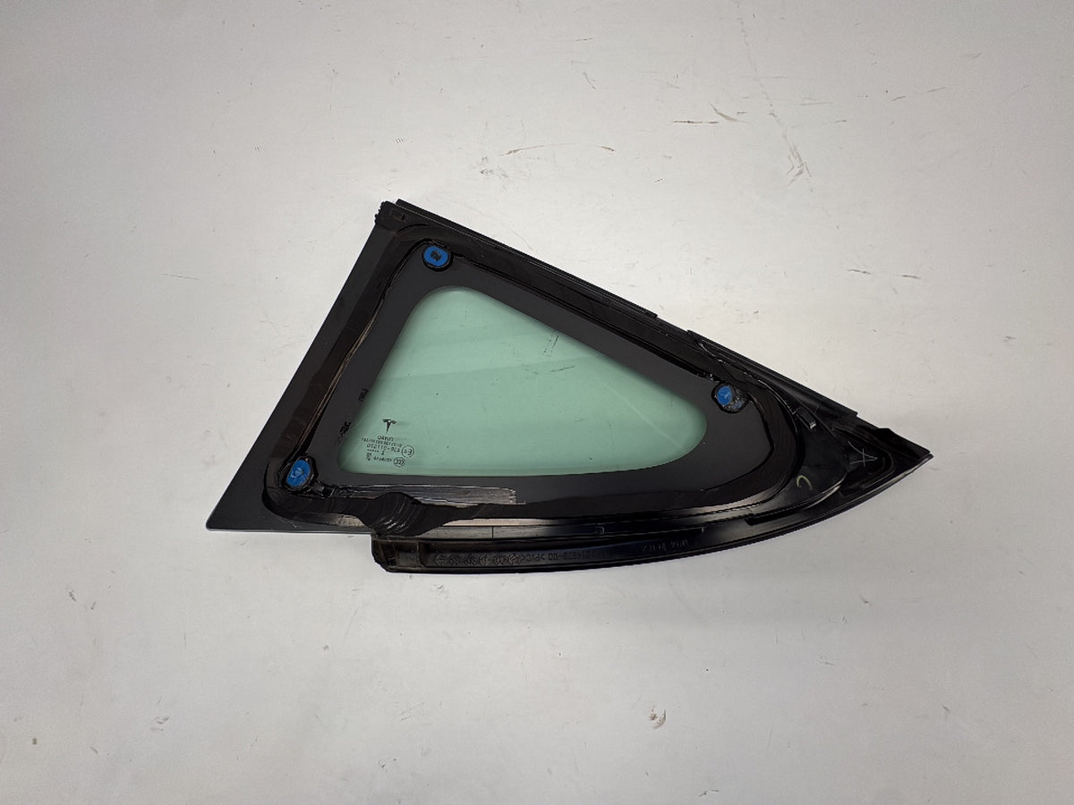 2021-2023 Tesla Model 3 Right Quarter Glass Note 1514979-01-C
