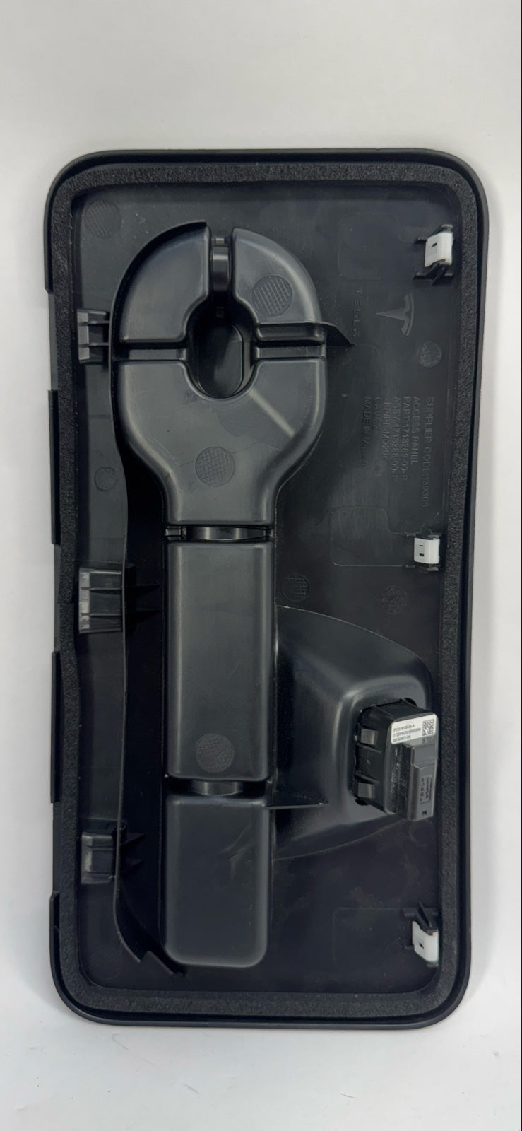 2025 Tesla Model 3 Highland Access Panel With Tow Hook 1713289-T0-F